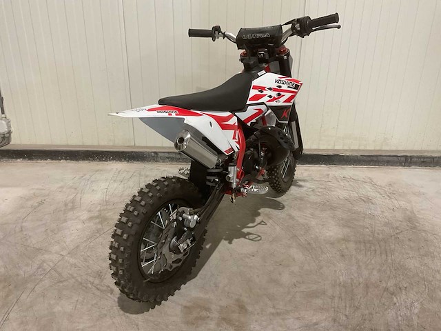 2025 ultra motocross koshine 50 12/10” crossmotor rood - afbeelding 13 van  14