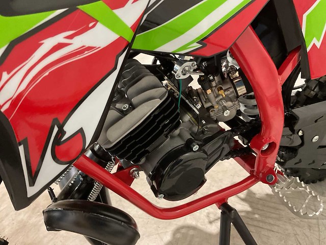 2025 ultra motocross koshine 50 14/12” crossmotor rood - afbeelding 2 van  14