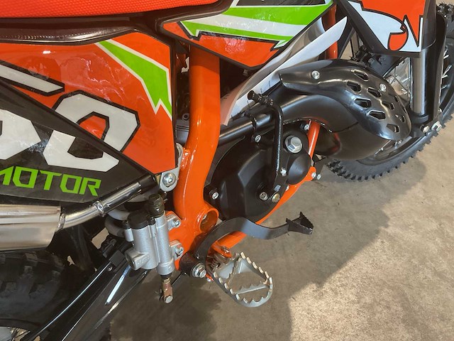 2025 ultra motocross koshine 50cc 12/10” or crossmotor - afbeelding 9 van  14
