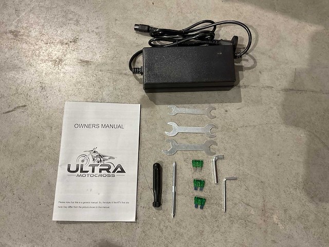 2025 ultra motocross ma05e rz 1000w quad - afbeelding 8 van  16