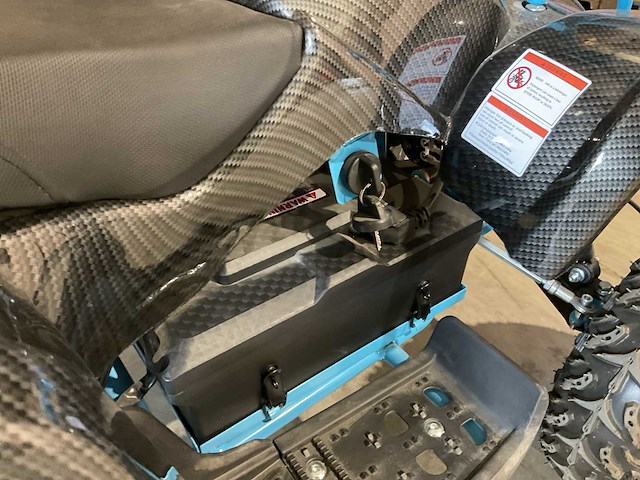 2025 ultra motocross ma06e atx 1000 cb met rekje elektrische quad - afbeelding 17 van  18