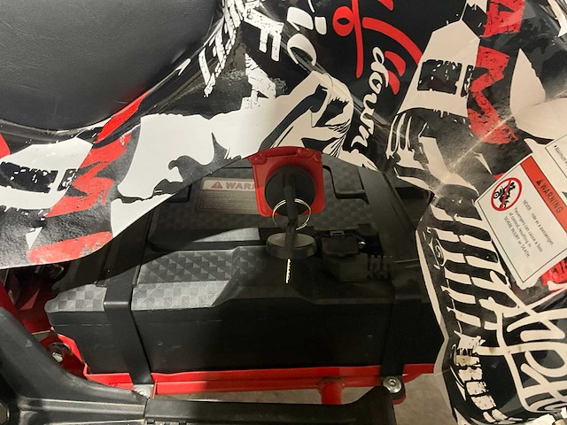 2025 ultra motocross met rekje atx 1000 elektrische quad rood/zwart live now - afbeelding 10 van  12