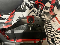 2025 ultra motocross met rekje atx 1000 elektrische quad rood/zwart live now - afbeelding 10 van  12