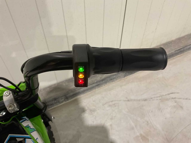 2025 ultra motocross monkey bike motor groen - afbeelding 2 van  13