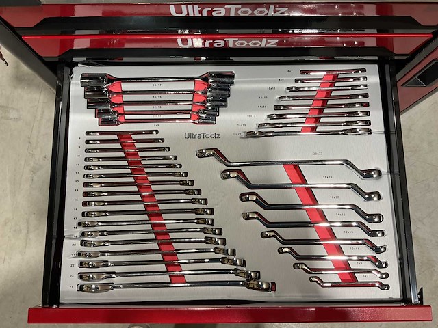 2025 ultratoolz germany 7/7 pro gereedschapswagen gevuld - afbeelding 2 van  3