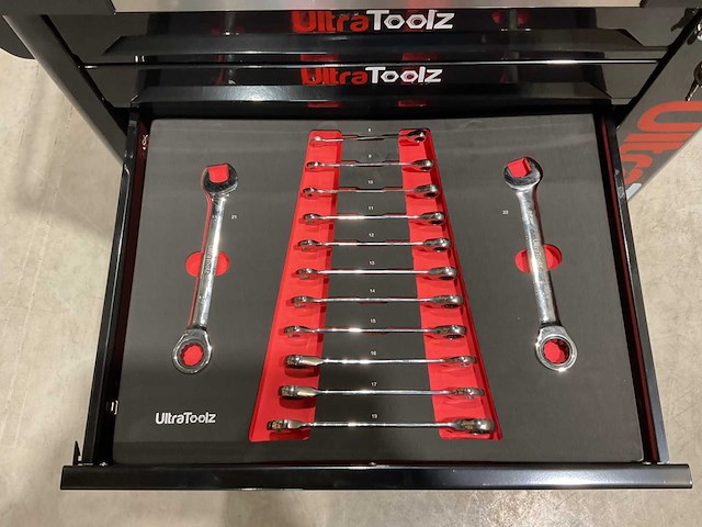 2025 ultratoolz germany 7/7 zw gereedschapswagen gevuld - afbeelding 9 van  17