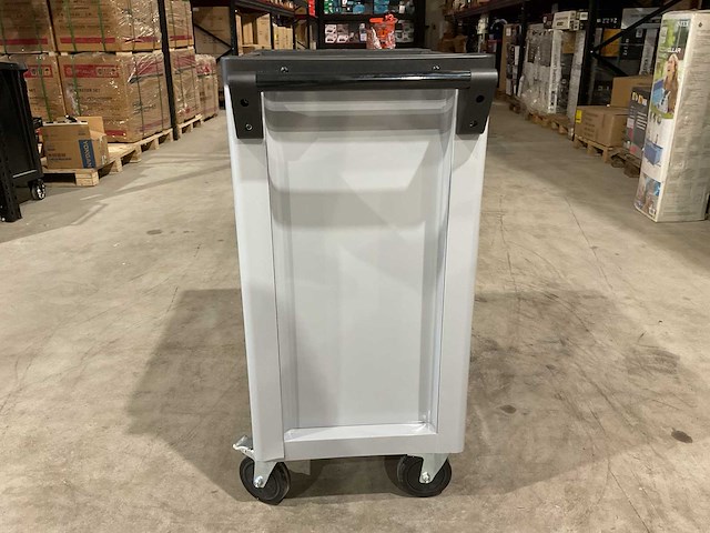 2025 ultratoolz germany 8/8 gereedschapswagen gevuld - afbeelding 8 van  18