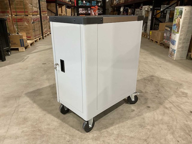 2025 ultratoolz germany 8/8 gereedschapswagen gevuld - afbeelding 8 van  12