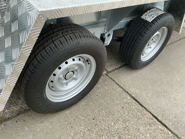 2025 variant 3518b4 aanhangwagen - afbeelding 3 van  24