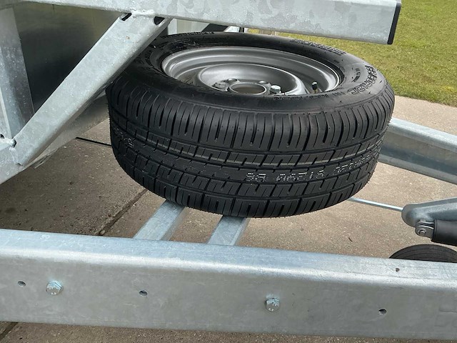 2025 variant 3518b4 aanhangwagen - afbeelding 7 van  24