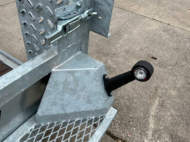 2025 variant 3518b4 aanhangwagen - afbeelding 15 van  24