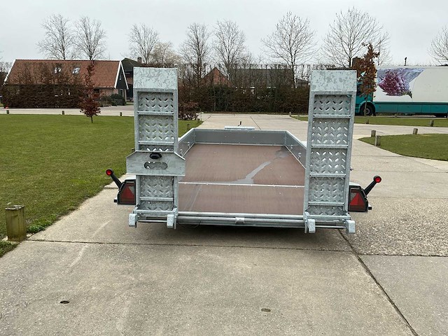 2025 variant 3518b4 aanhangwagen - afbeelding 21 van  24