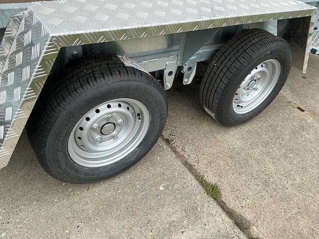 2025 variant 3518b4 aanhangwagen - afbeelding 24 van  24
