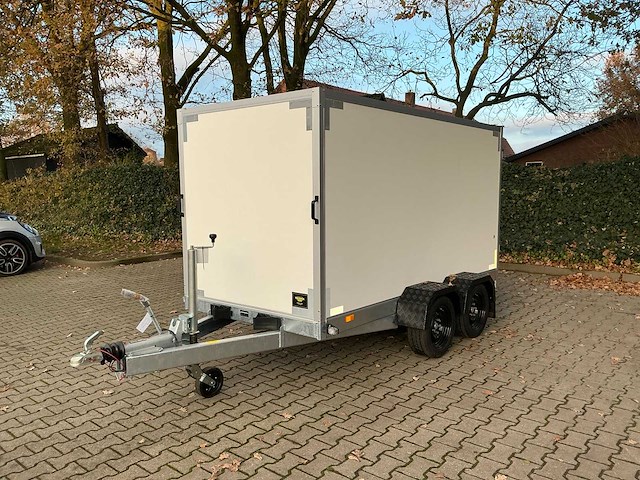 2025 vdm gesloten aanhangwagen - afbeelding 1 van  17