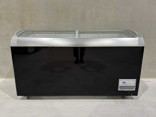 2025 vtc 150 cm bovenlader horeca ijs vriezer - afbeelding 2 van  3