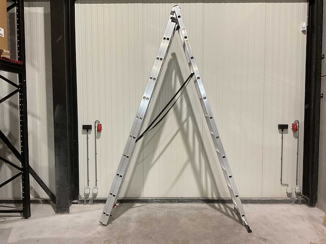 2025 vtc 3x11 treden ladder en trap - afbeelding 11 van  12