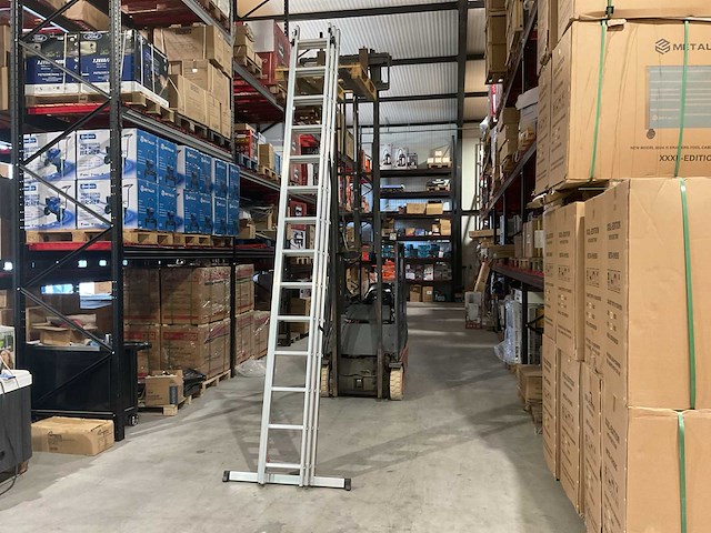 2025 vtc 3x14 treden ladder en trap - afbeelding 1 van  9
