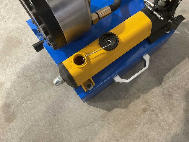 2025 vtc hydraulica hose crimping machine hydraulische pers - afbeelding 1 van  2