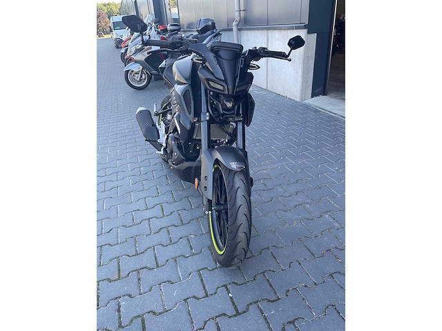 2025 yamaha - mt 125 - motorcycle - afbeelding 2 van  9