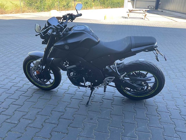 2025 yamaha - mt 125 - motorcycle - afbeelding 4 van  9