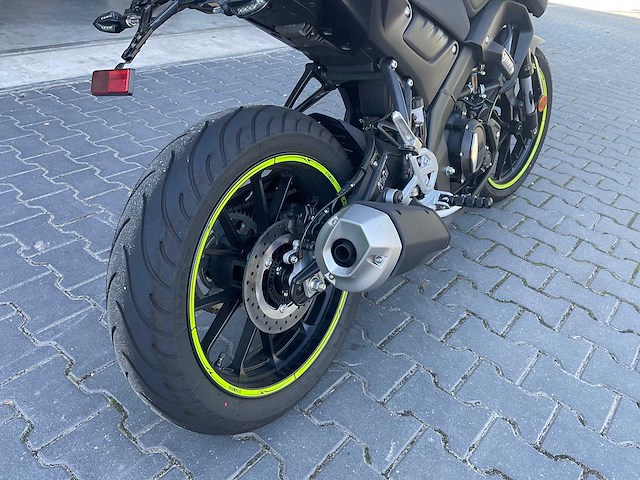2025 yamaha - mt 125 - motorcycle - afbeelding 7 van  9