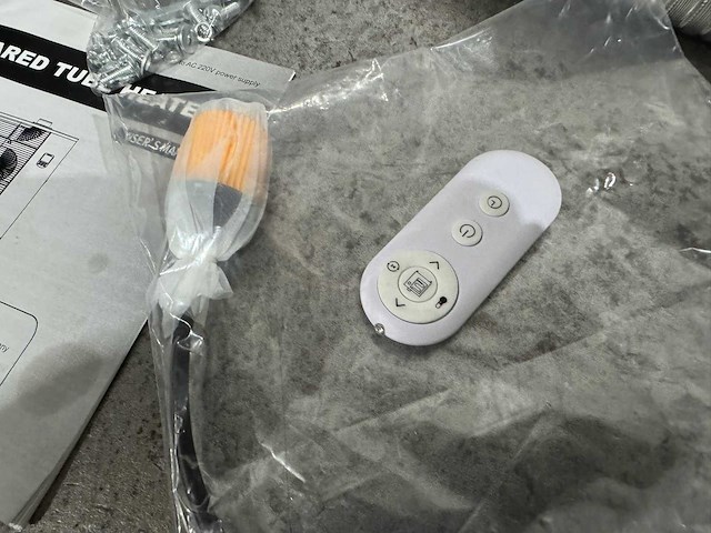 2025 zobo zb-kf12 infrarood heater ongebruikt - afbeelding 13 van  21