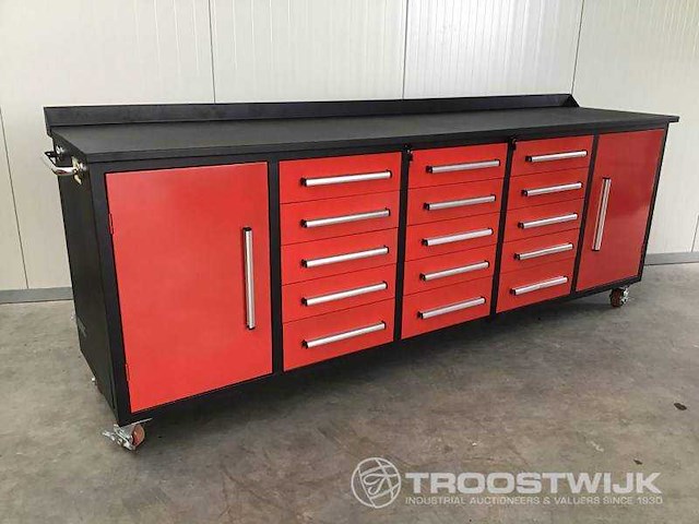 2026 - easy-going - 10ft-15d-2- 01c - werkbank - afbeelding 1 van  10
