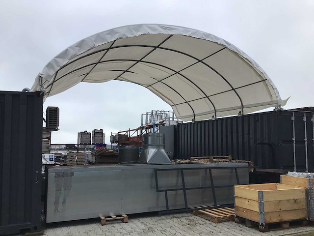 2026 - easy-going - (6x6x2 meter) - shelter overkapping / tent tussen 2 containers c2020 - afbeelding 23 van  28