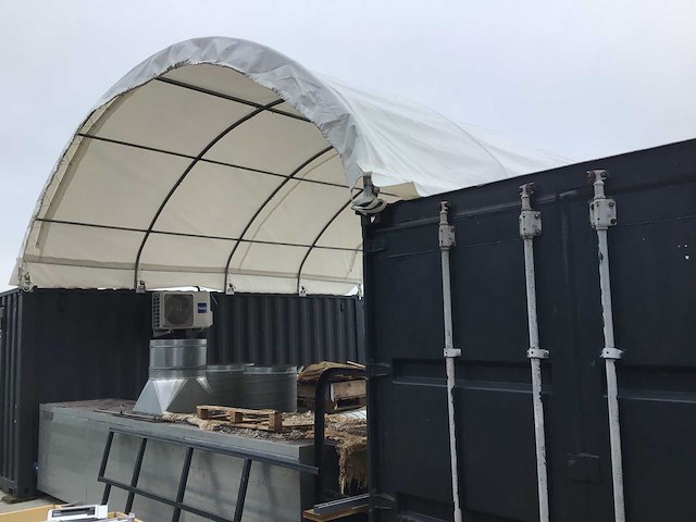 2026 - easy-going - (6x6x2 meter) - shelter overkapping / tent tussen 2 containers c2020h - afbeelding 11 van  18