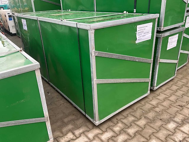 2026 - easy-going - (8x8x4 meter) - army green - dierenverblijf / shelter 8 meter - afbeelding 8 van  23
