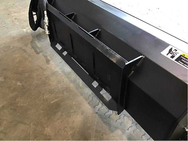 2026 - easy-going - frees - grondfrees voor schranklader / skidteer - afbeelding 7 van  19