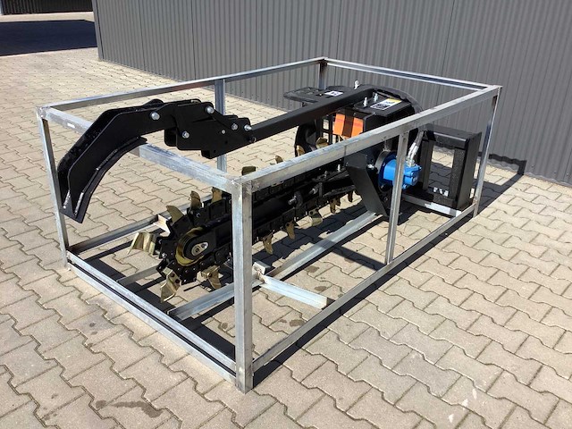 2026 - easy-going - trencher - kettinggraver voor schranklader / skidsteer - afbeelding 1 van  7