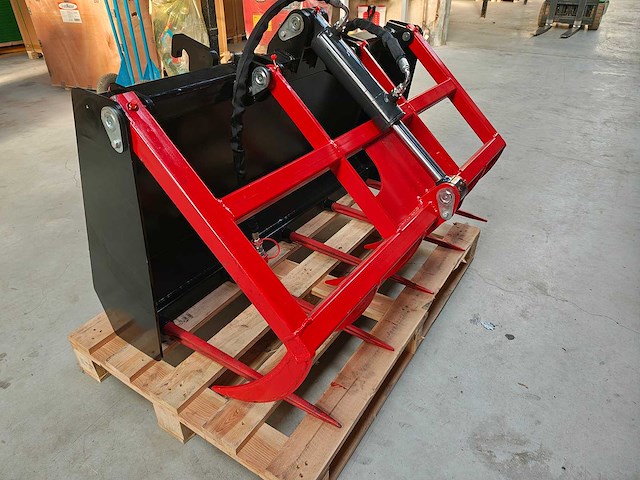 2026 - grijper/mestriek voor minishovel (euroaansluitingen) - afbeelding 1 van  8