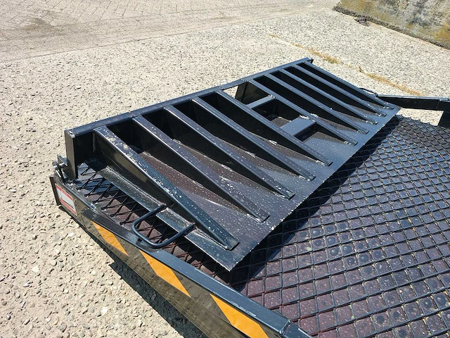 2026 - laadbrug 10 ton - afbeelding 10 van  11
