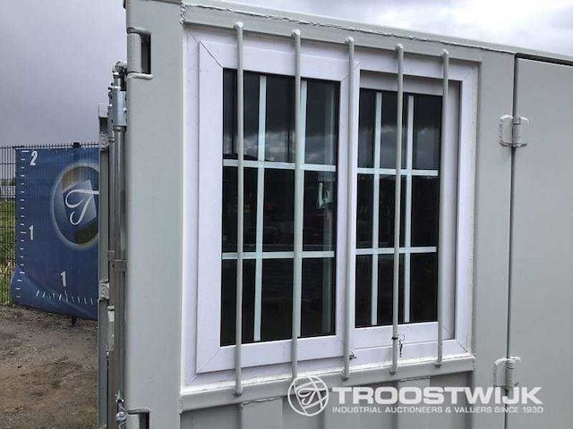 2026 - lypu - 8ft - opslag container met zijdeur en raam - afbeelding 7 van  25