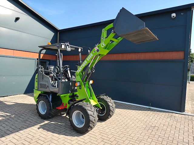 2026 - panther 608e - elektrische shovel - afbeelding 8 van  35