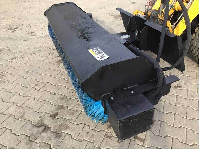 2026 - rolbezem - 72 inch angel schrankbezem veegmachine - rolbezem voor schranklader / skidsteer - afbeelding 7 van  20