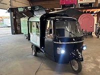 2026 - vespa (look) - barista - foodtruck - afbeelding 7 van  24