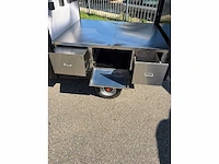 2026 - vespa (look) - barista - foodtruck - afbeelding 21 van  24
