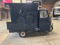2026 - vespa (look) - promotion - foodtruck - afbeelding 8 van  13