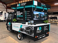 2026 - vespa (look) - promotion - foodtruck - afbeelding 12 van  13