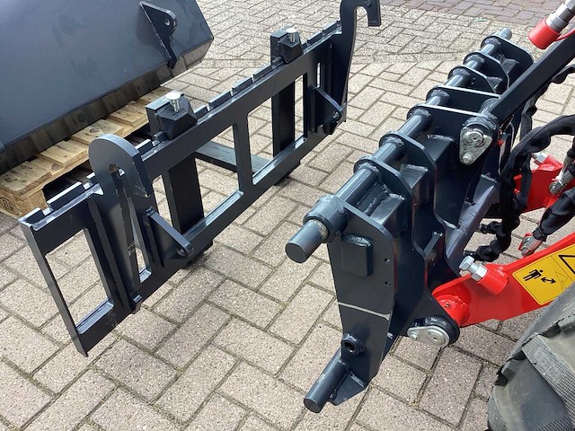 2026 - w25 kubota - minishovel - afbeelding 20 van  42