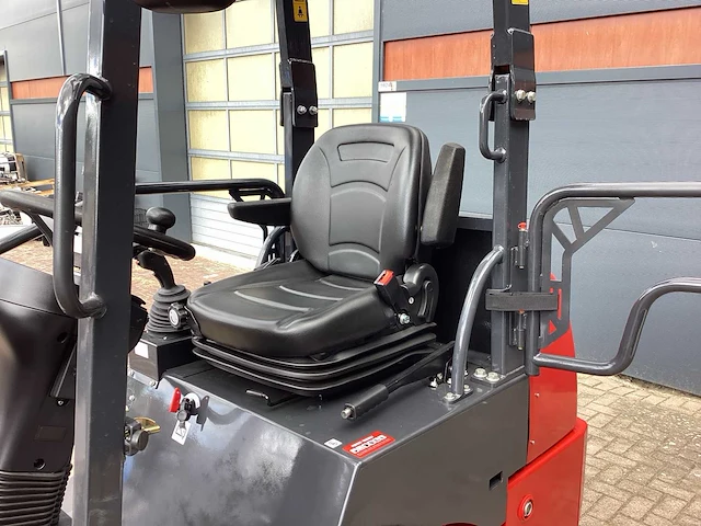 2026 - w25 kubota - minishovel - afbeelding 13 van  42
