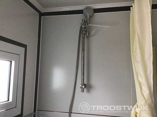 2026 -easy-going - 2026 - 13 ft douche- toiletunit mobiel kantoor - sanitairunit - afbeelding 24 van  47