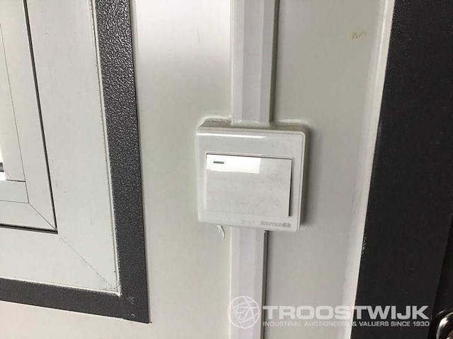 2026 -easy-going - 2026 - 13 ft douche- toiletunit mobiel kantoor - sanitairunit - afbeelding 37 van  47