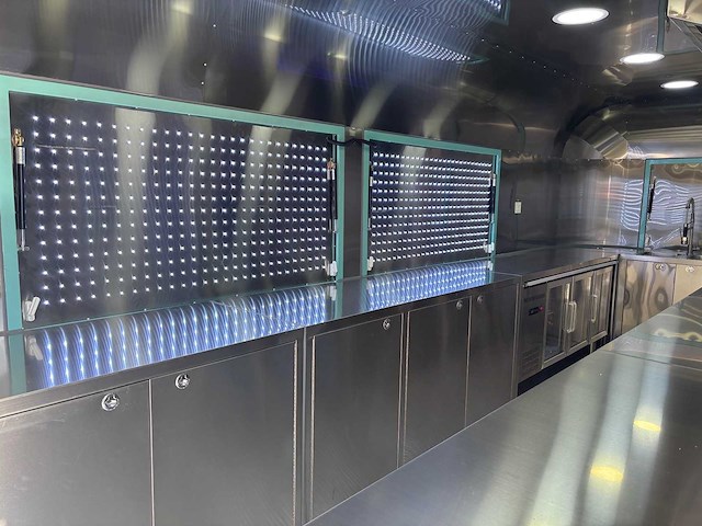 2026 airsteam carros 2.2 - foodtrucks - afbeelding 10 van  12