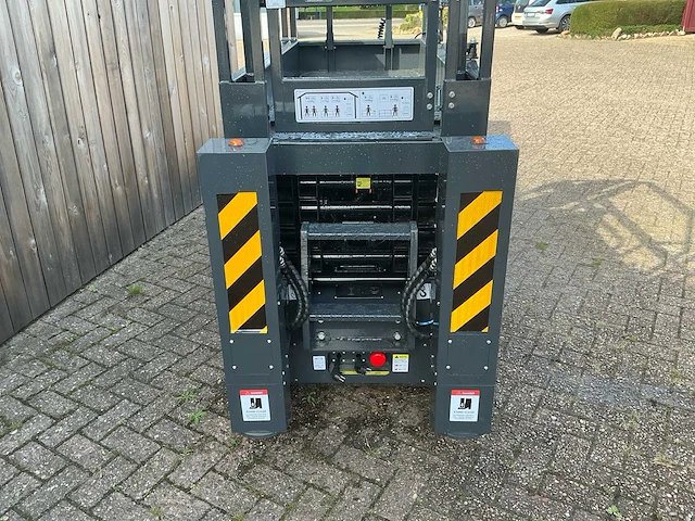 2026 antmac bjs0507tl elektrische rupsschaarhoogwerker – 8 m – 230 kg - afbeelding 29 van  34