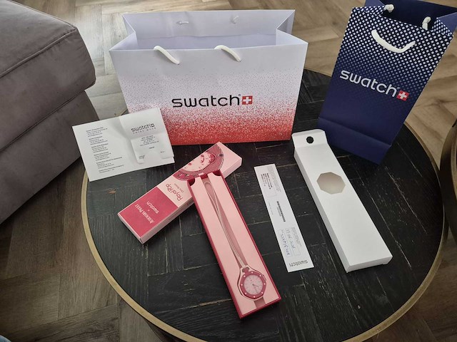 2026 audemars piguet x swatch royal pop otto rosso zakhorloge - afbeelding 1 van  15
