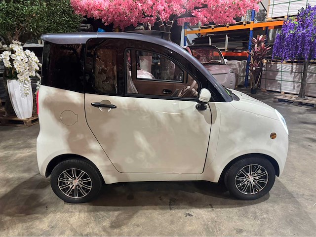 2026 brommobiel elektrisch (45 km/h) - afbeelding 7 van  28