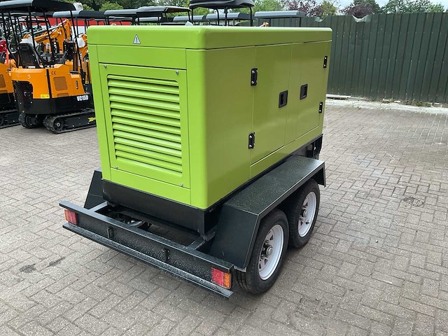 2026 compal vg-r30 stroomgenerator - afbeelding 8 van  17